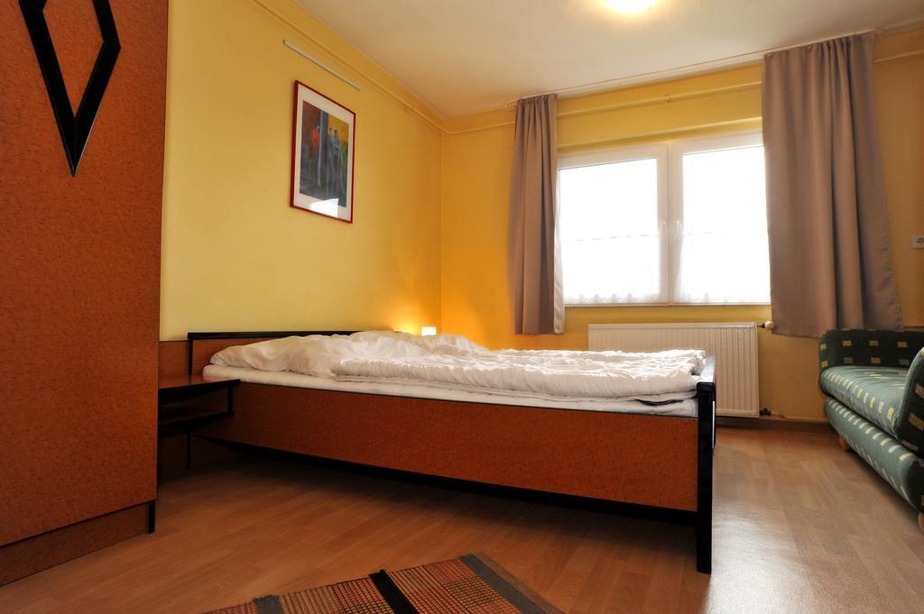 Nohotel Hostel Dranske Cameră foto