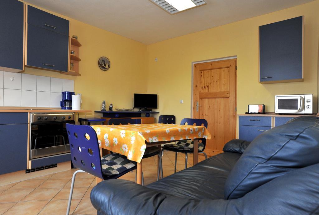 Nohotel Hostel Dranske Cameră foto