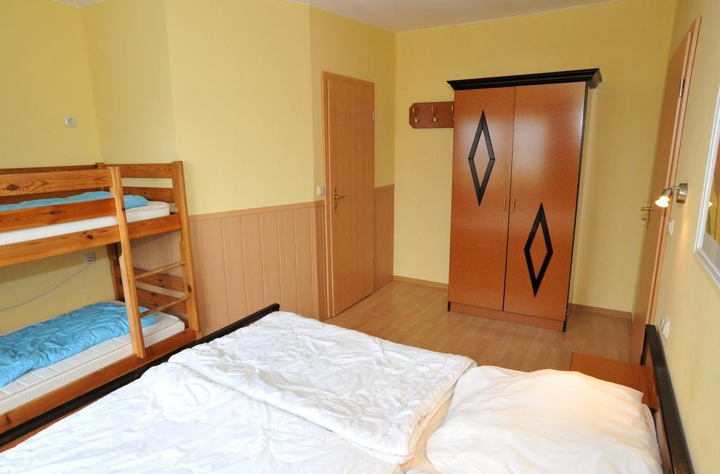 Nohotel Hostel Dranske Cameră foto