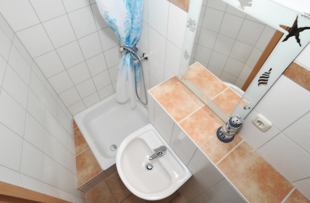 Nohotel Hostel Dranske Cameră foto